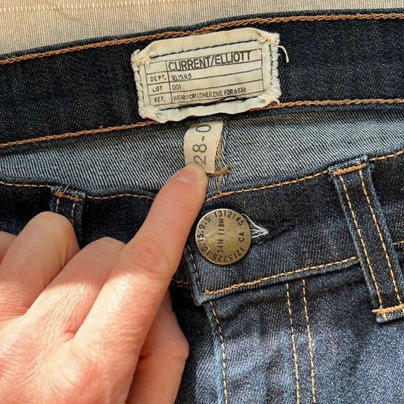 Current/Elliott Waist Ankle Jean, 28 (27 actual) - Picture 3 of 14